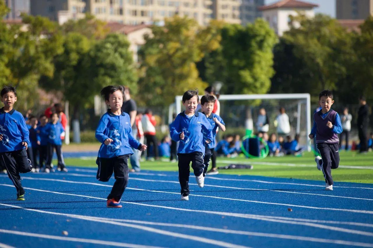 生活经验的作用:如何利用个人经历做出更明智决策与避免重复错误 生活经验的作用:如何利用个人经历做出更明智决策与避免重复错误